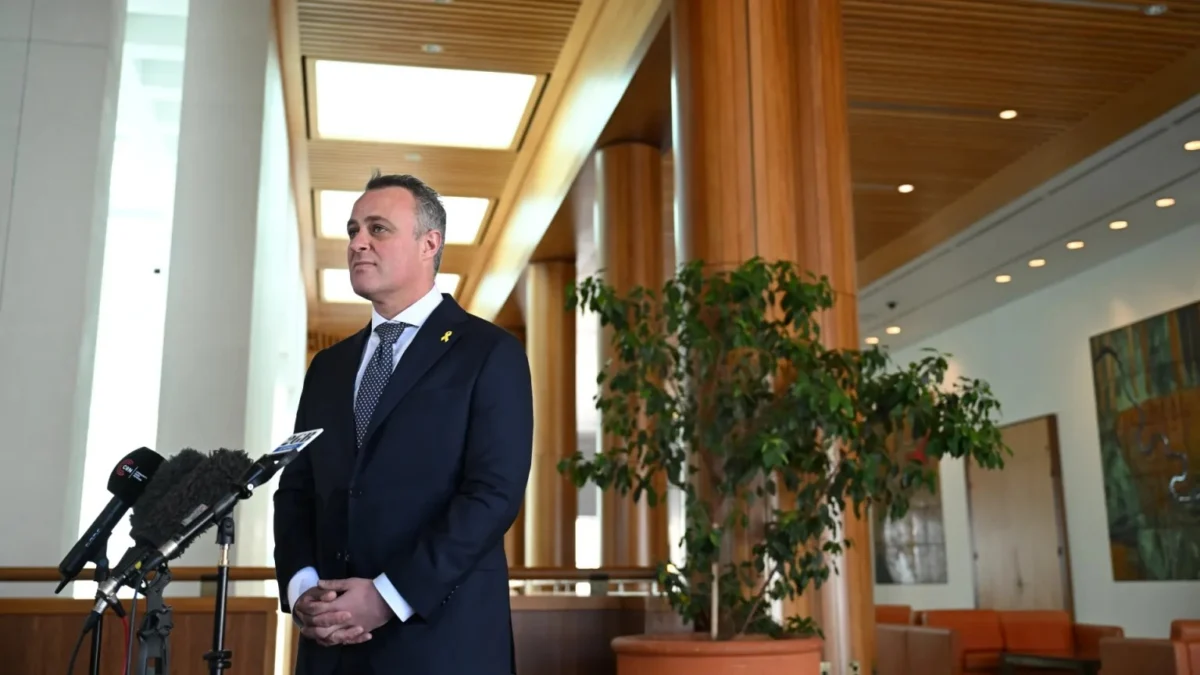 Coalition Vows to Repeal Labor’s CGT and Negative Gearing Reforms Amid Mounting Economic Pressure
