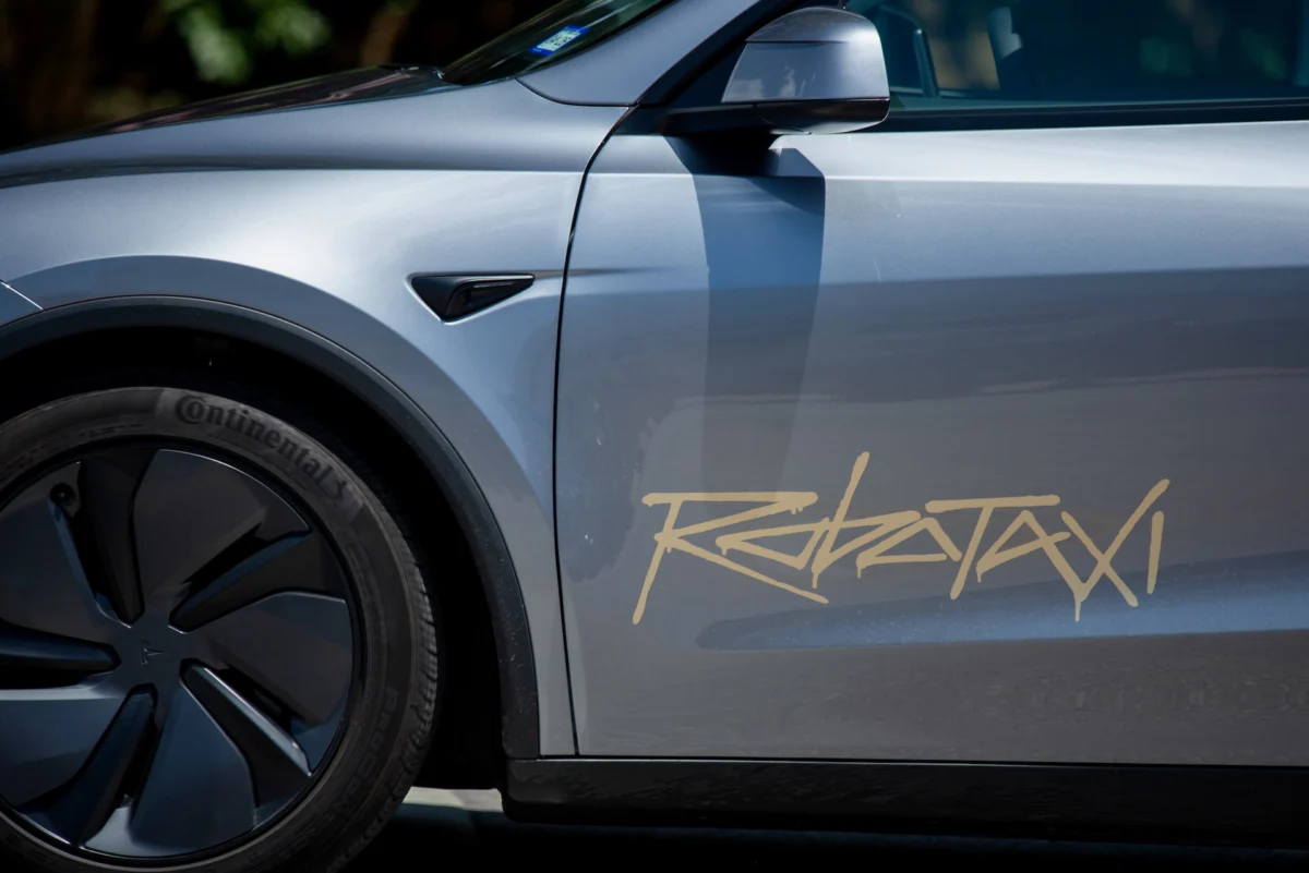 Las Vegas Becomes the Frontline: Nevada Greenlights Massive Robotaxi Expansion