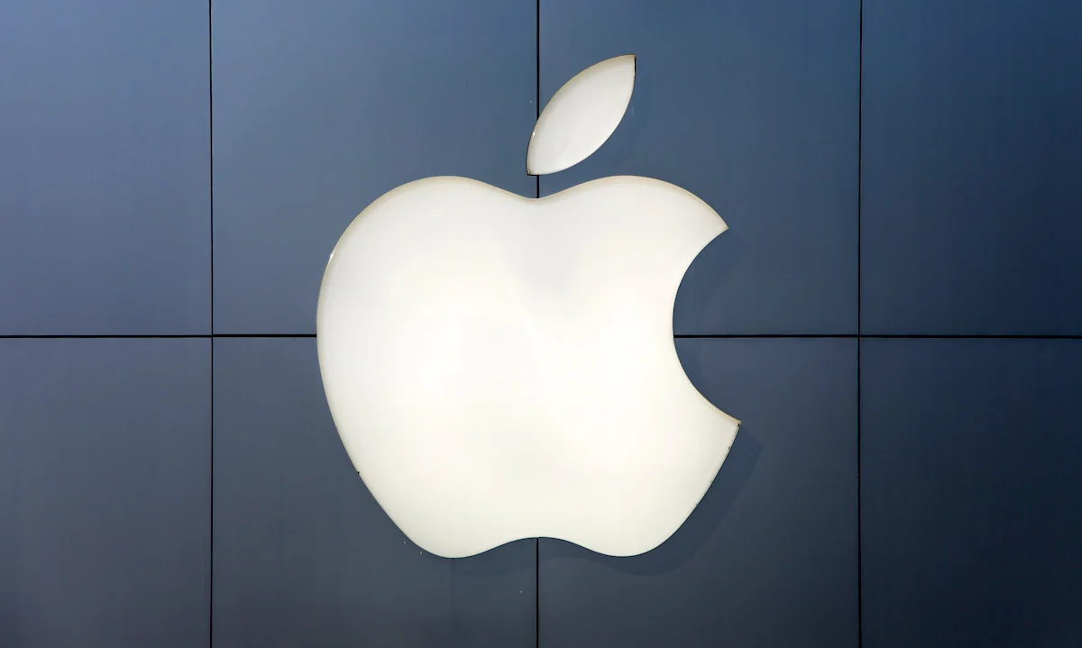 Apple Bolsters Security Against Gift Card Fraud with New "Tap-to-Redeem" Feature in iOS 27