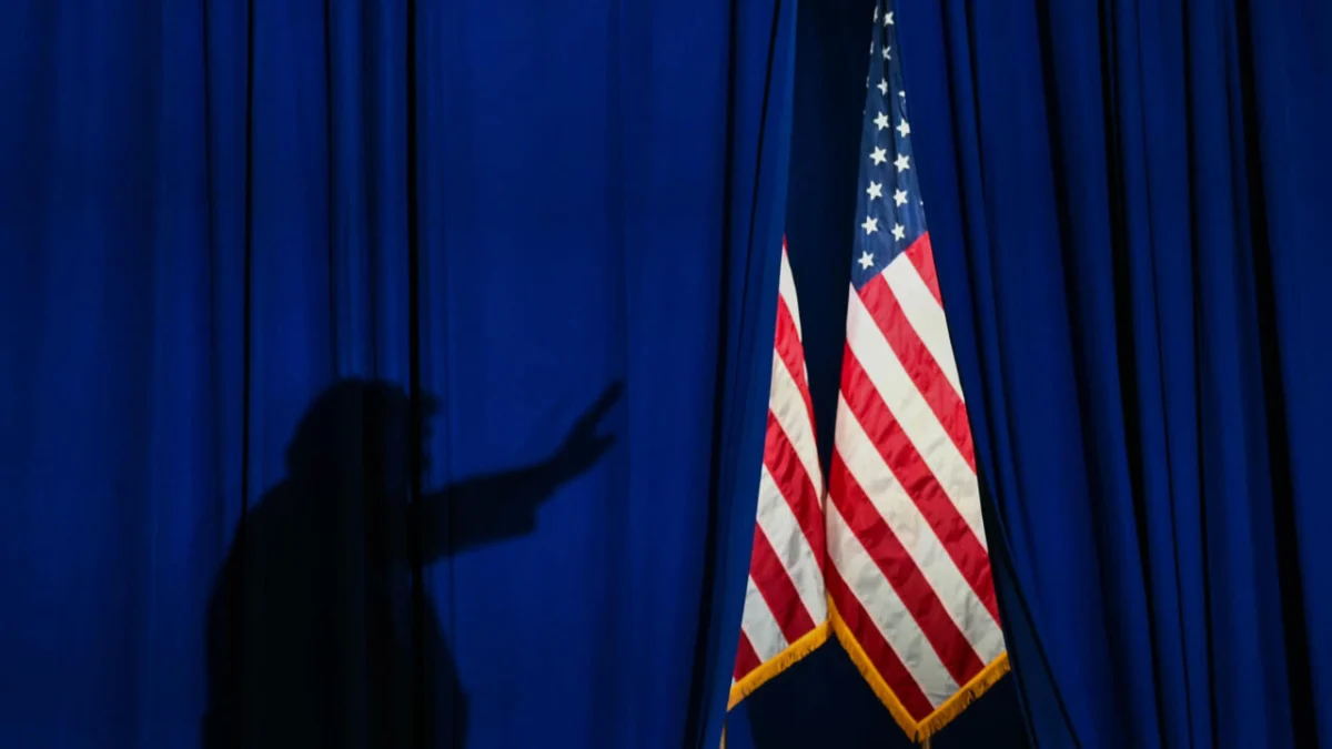 DNC Launches Legal Battle Against White House Over Taxpayer-Funded Midterm Campaigning