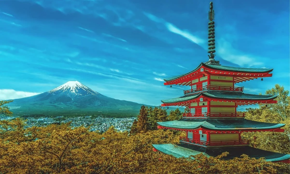 Japan Eyes Stablecoins to Modernize Tax-Free Refund System for International Tourists