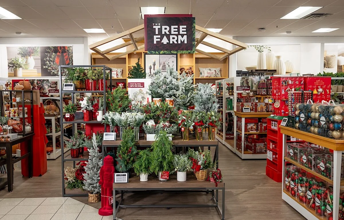 Kohl’s Strategic Holiday Pivot: Navigating Economic Headwinds with Aggressive Value and Omnichannel Precision