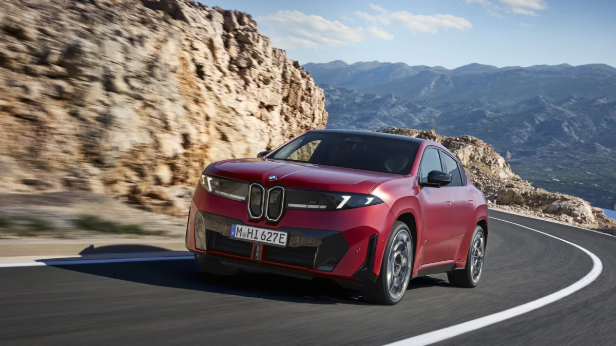 The BMW iX4: A New Chapter in the Neue Klasse Electric Revolution