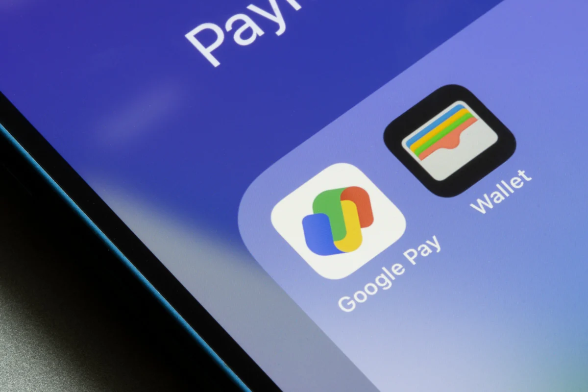 The Wallet Revolution: How Wildfire and Badge Are Transforming Merchant Rewards into Mobile-First Experiences